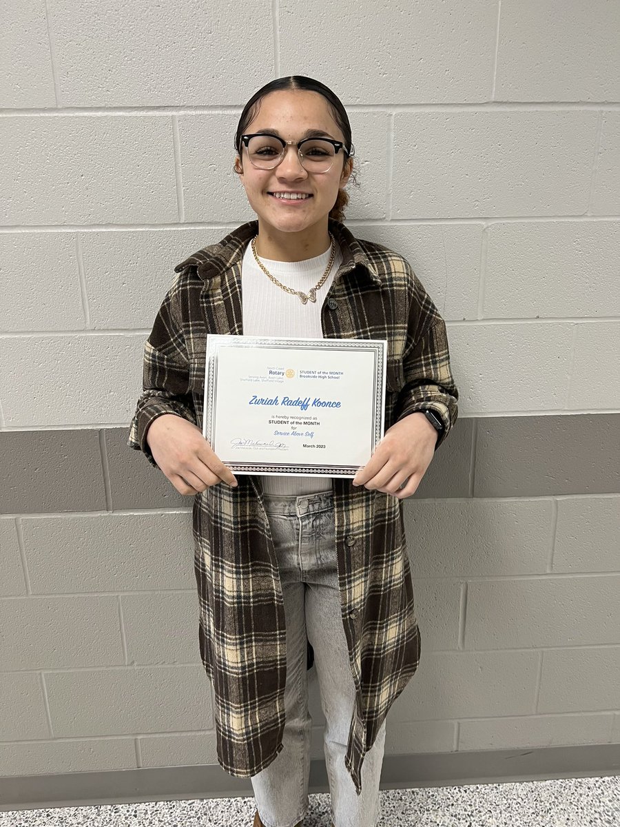 Congratulations to North Coast Rotary Student of the Month, Zuriah! She was nominated by Administration for her leadership as a student athlete and her future career goals! #CardinalStrong ❤️🖤