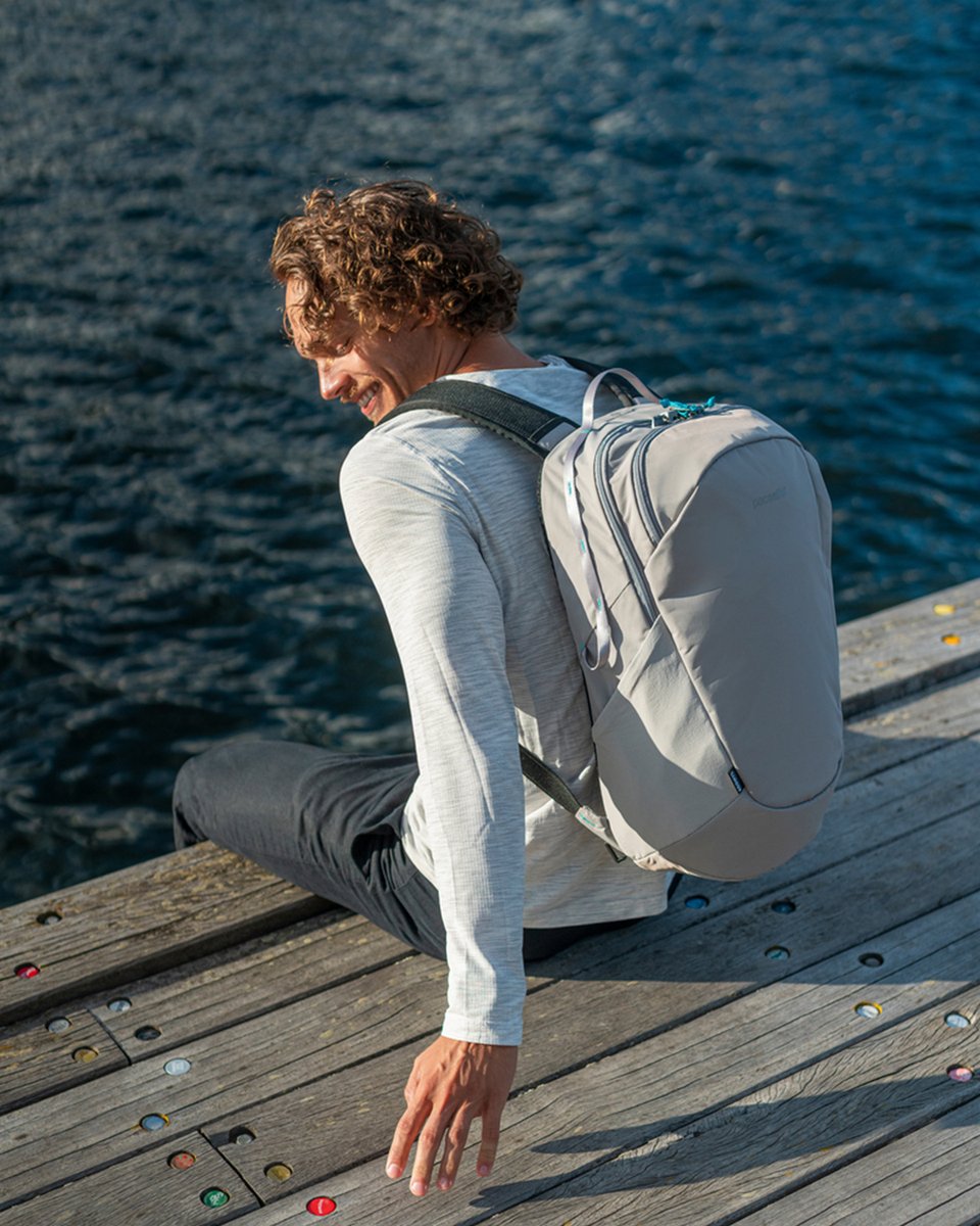 Pacsafe's tweet photo. Pacsafe ECO is our most sustainable collection yet, with all exterior and lining fabrics now using ECONYL® regenerated nylon and rPET. Approximately 75% of the other components are made from high-quality recycled materials as well.

#sustainabletravel #adventurebackpack https://t.co/DYnUt7fPWb