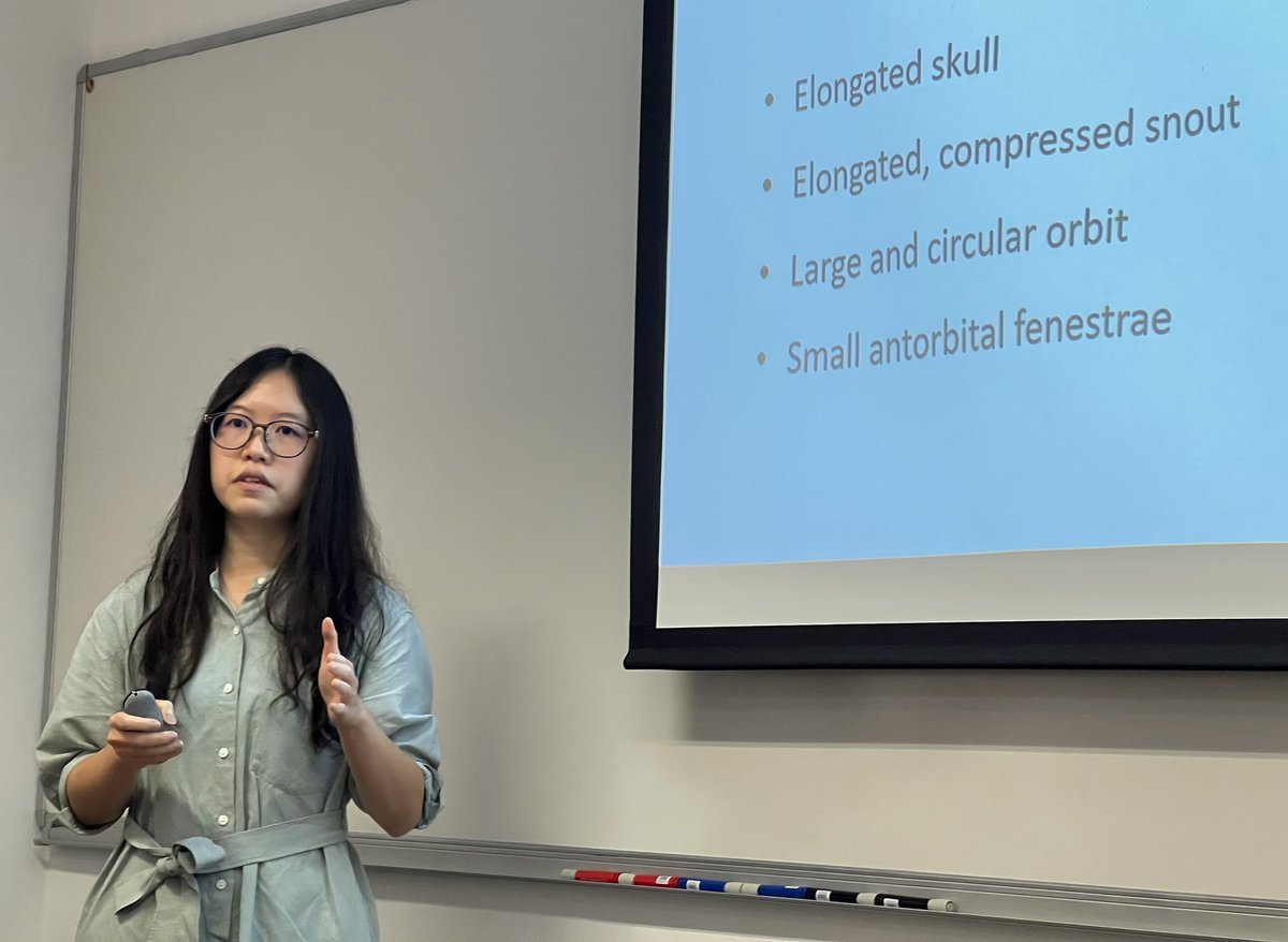 PalaeoPittman's tweet photo. Day 4 concluded #IPDS2 w/ talks on biotic responses to UV as well as paravian diet plus discussions including symposium outcomes & next steps. Thanks to attendees & sponsors for making IPDS2 a success #CroucherFoundation & #SLS @CUHKScience @CUHKofficial #flight #dinosaurs π¦
π¦ https://t.co/P9TlBBdfQ4