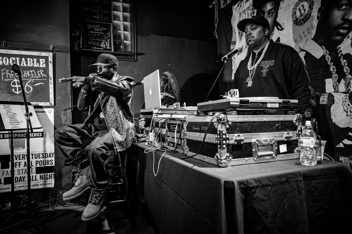 Rakim trending out here. Love to see it!
Some shots from Eric B and Rakim at the 331 Club in #NEMpls