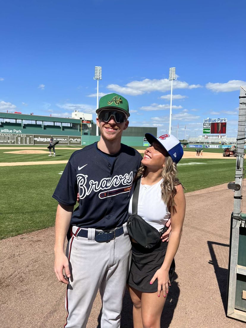 ImAprilNotMay's tweet image. Never have I ever paid so much attention to baseball (that wasn’t the #Indians) uniting now #SpringTraining we have a connection to @Braves It’s been a fun ride! About a week left till they come home!