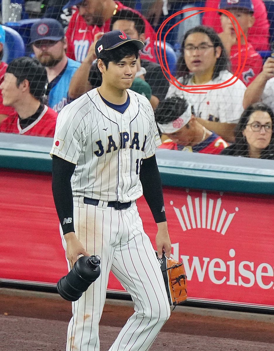 QqC24mb's tweet photo. 笑うて

#侍ジャパン
#WBC https://t.co/TVWaMhcvDk