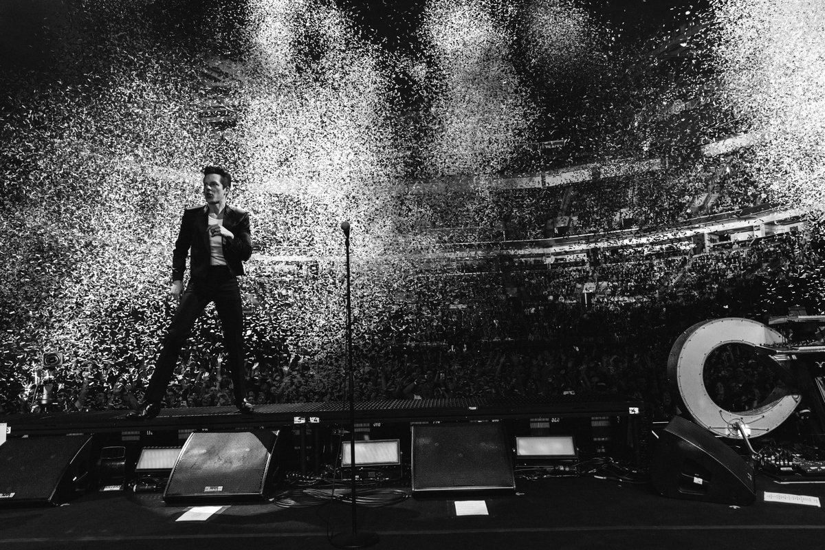thekillers's tweet photo. Columbus, are we big time now? https://t.co/7osroc2uYY