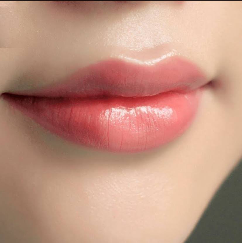 theiceraf's tweet photo. Lelaki perempuan if nak bibir sihat &amp; tak kusam. Start jaga your bibir now. Include a good lipcare product in your routine. Trust me waktu bercakaprasa confident sgt bila bibir nampak sihat. Ada 2 step mudah yang sgt digalakkan utk ikut.

Rt and bookmark siap2. https://t.co/rGFCiiakKO
