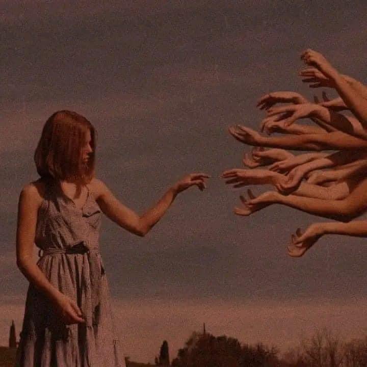 Mera05555's tweet photo. "Le sobran pretendientes pero le hace falta un amor sincero"... https://t.co/MBX95AzhW2
