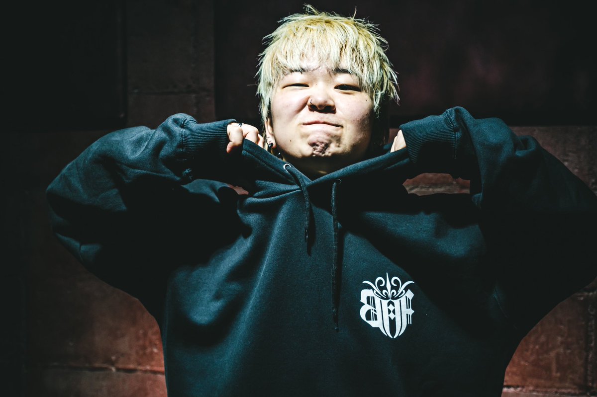 BabyFaith_offi's tweet photo. 【👶Goods Information👶】

本日より、新しくパーカーを販売致します👕
NEW SINGLE "prayer"モデルです‼️

Size - XL
Color - Black
Price - ¥6.500

📸 by @GoHorota https://t.co/MdSvFGgV3N