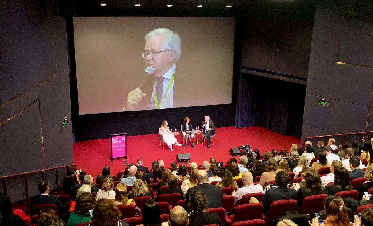 ANU Vice-Chancellor (@vc_anu) on Twitter photo Was great to be at Science Meets Parliament today discussing how Australian R&D can power our prosperity and future.
Thanks for the riveting conversation <a href="/mishaschubert/">Misha Schubert</a> and <a href="/DrCathyFoley/">Cathy Foley</a>.
<a href="/ScienceAU/">Science & Technology Australia</a> Was great to be at Science Meets Parliament today discussing how Australian R&D can power our prosperity and future.
Thanks for the riveting conversation <a href="/mishaschubert/">Misha Schubert</a> and <a href="/DrCathyFoley/">Cathy Foley</a>.
<a href="/ScienceAU/">Science & Technology Australia</a>