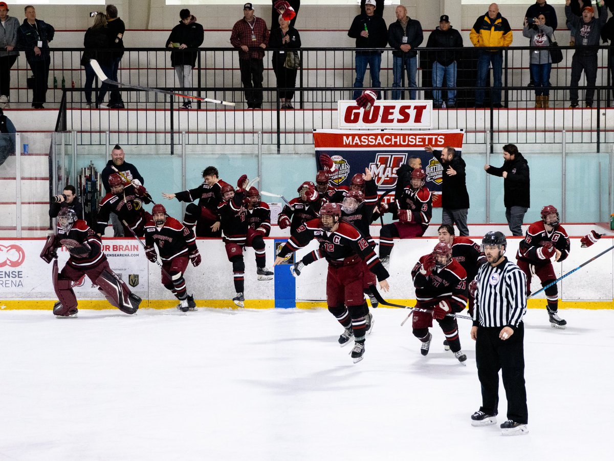 Hockey House tweet media