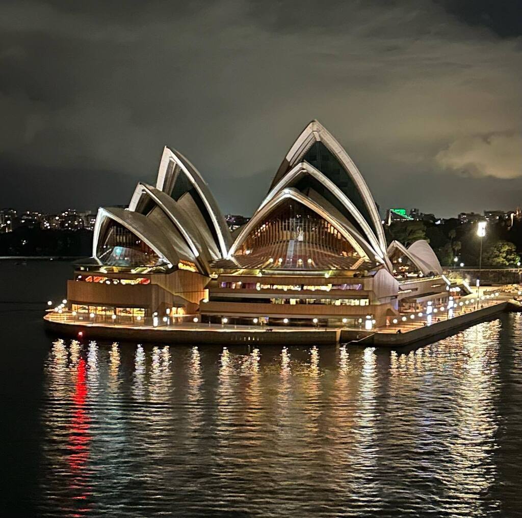 Last night, March 21, we sailed away from Sydney, Australia. One can only imagine the feeling of going under the Sydney Harbour Bridge and seeing the majestic and iconic Sydney Opera House. No matter if it is the first time, or the twentieth, it is still… instagr.am/p/CqEZmacPf-5/