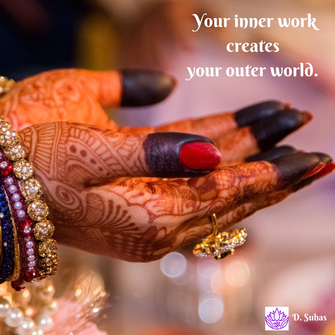 Wholistic_Suhas's tweet photo. The depth and amount of inner work that we do, complements and enriches everything that we do in our life ❤️

Today join me in celebrating the Marathi New Year, Gudhi Padwa 🕉️🎉 On this auspicious occasion I am wishing you all abundant joy 🧡 #gudipadwa #newyear

#wholisticsuhas https://t.co/uFh1aK2z1r