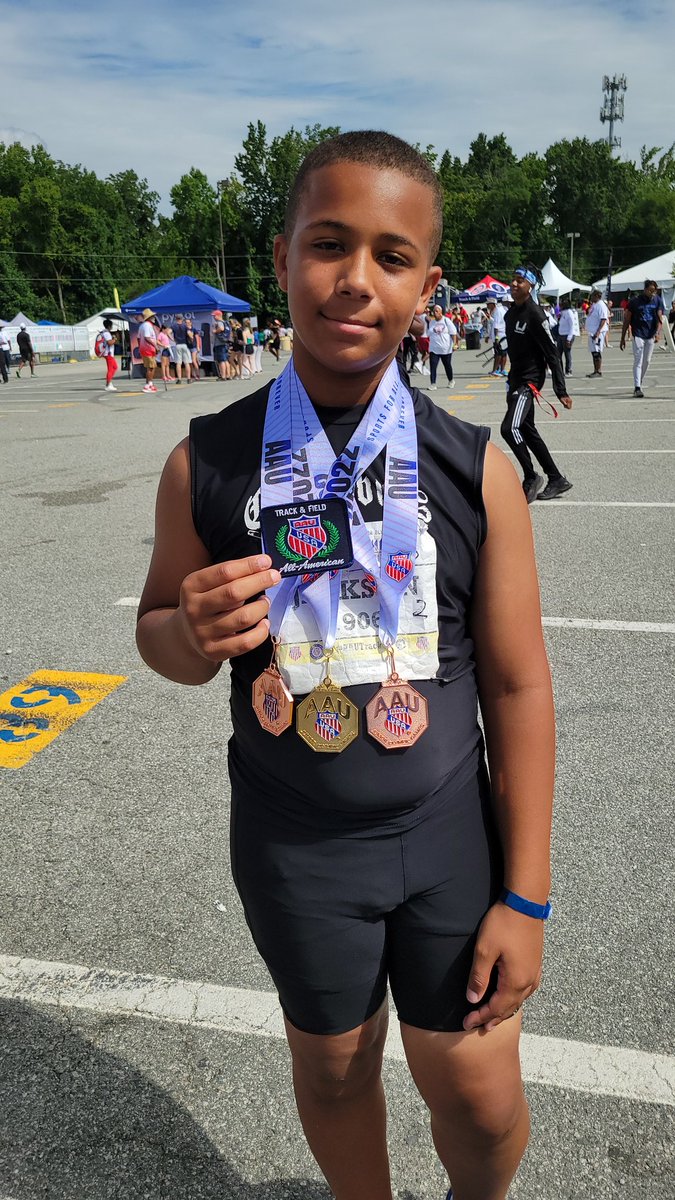 Happy 12th Birthday that turned us from The Jackson 5 into The Jackson 6. This one definitely keeps life interesting and all of us on our toes! We love you Bray!