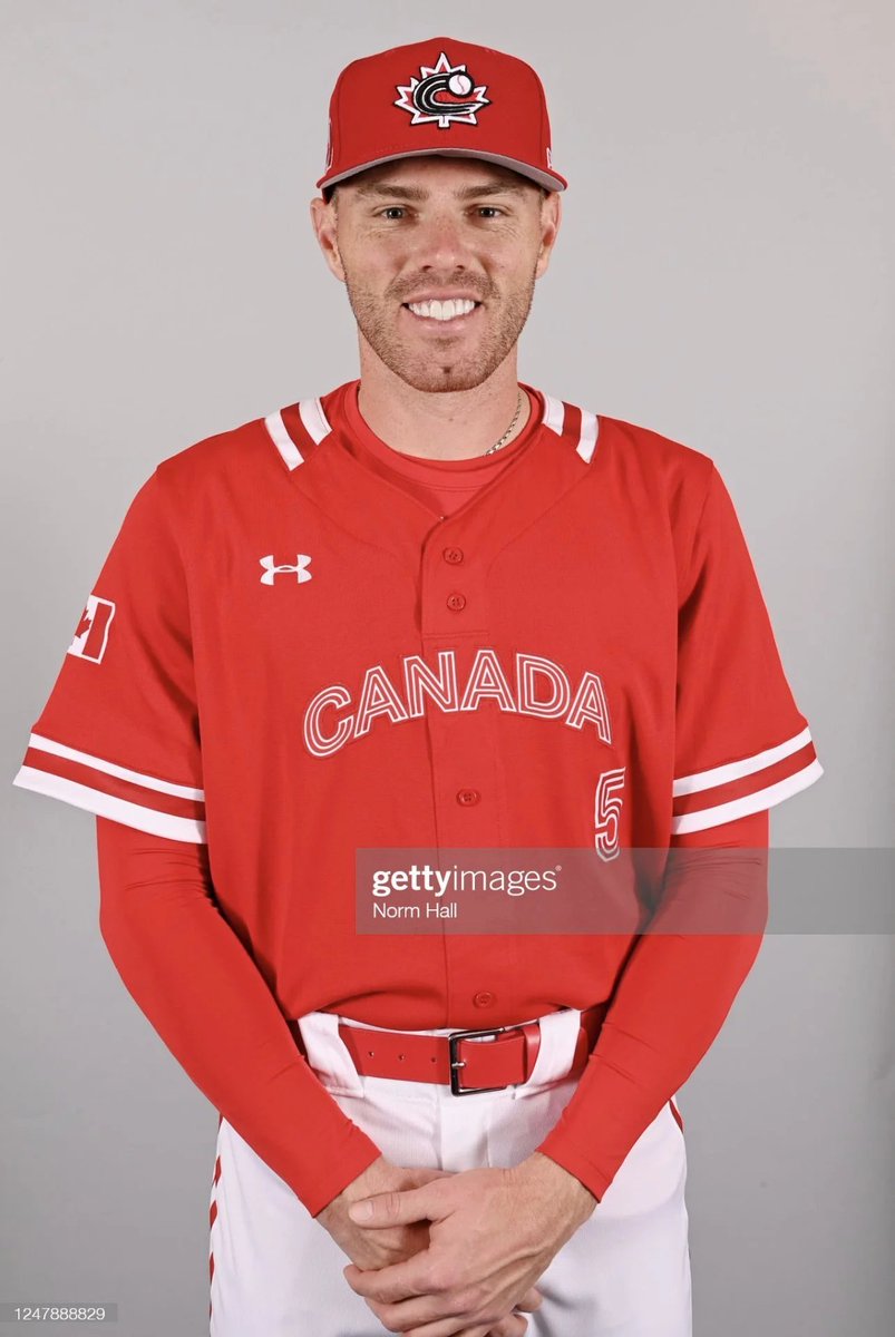 samuelkerr's tweet photo. @SMTuffy Did you see Canada's uniforms? Tiny lettering across the chest. Leg piping that stopped at the knee. Bizarre collar stripe that abruptly stops.  Black C with a tiny baseball on the cap obscuring the Maple Leaf. 

F minus uniform https://t.co/dunUHuOWXw
