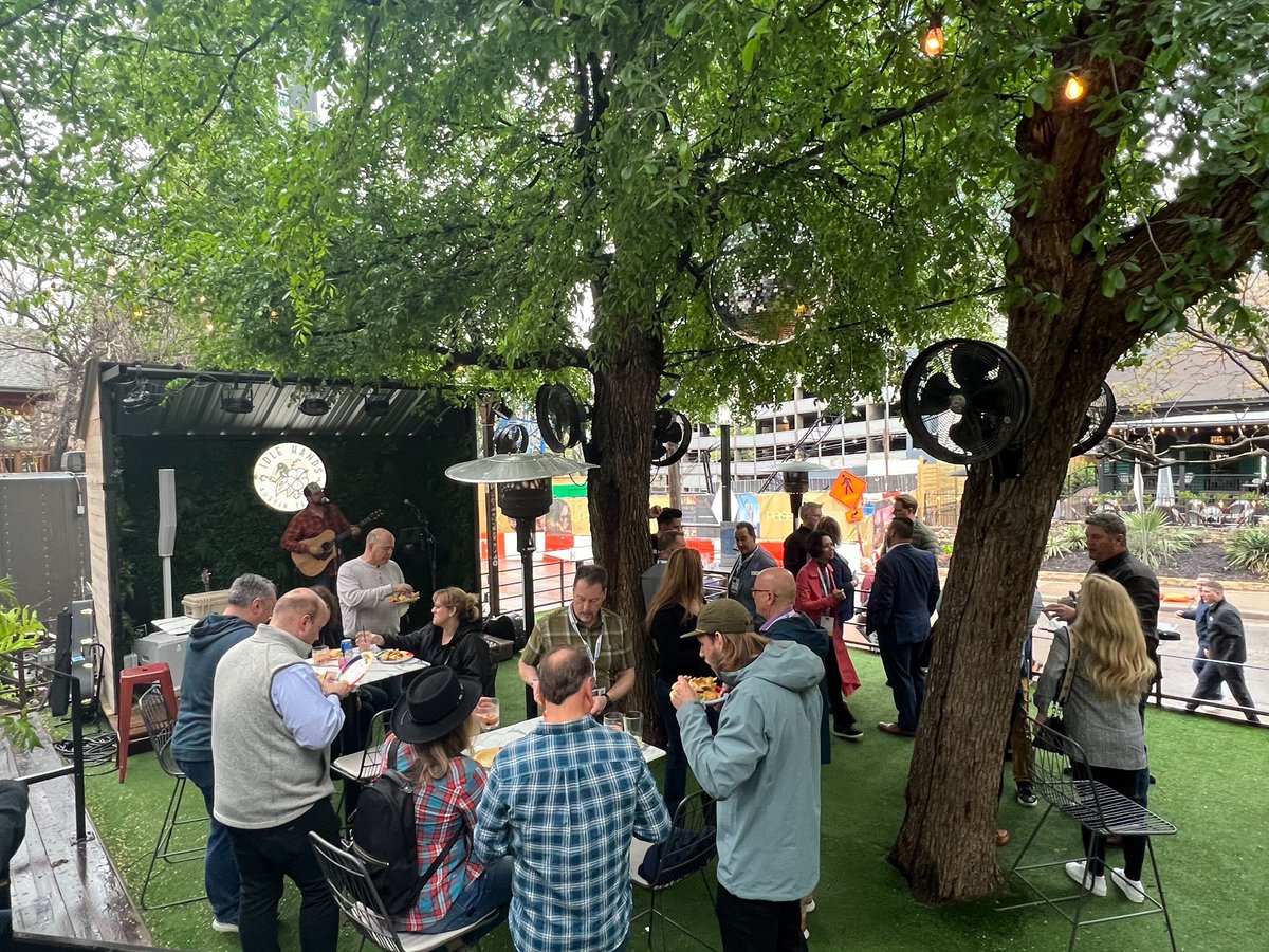 ParentSquare's tweet photo. Getting the #CoSN23 ππ» party ππ» started ππ» in Austin! Come join us at Idle Hands https://t.co/3QQn8rZGbs