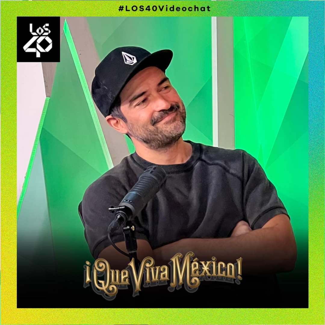 Sonrie_PonchoHD's tweet photo. Por si no lo vieron #Los40Videochat una gran  entrevista a Luis Estrada Y Alfonso Herrera hablando de @QueVivaMexico__   en De Película 40 por @los40mx 
https://t.co/qr5fl5698v https://t.co/yTA6yn4ttt