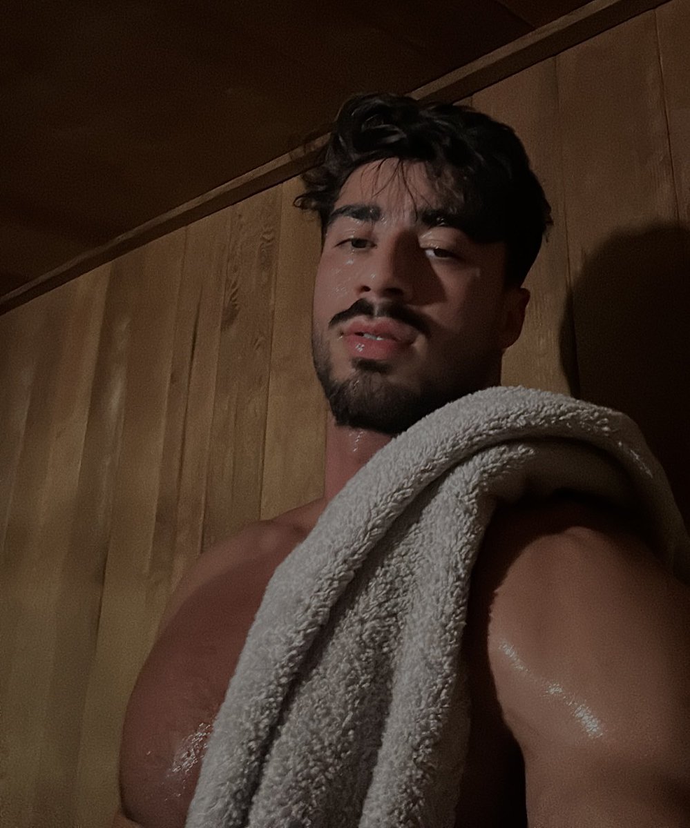 FryCvOEX0AcZmbx?format=jpg&name=medium