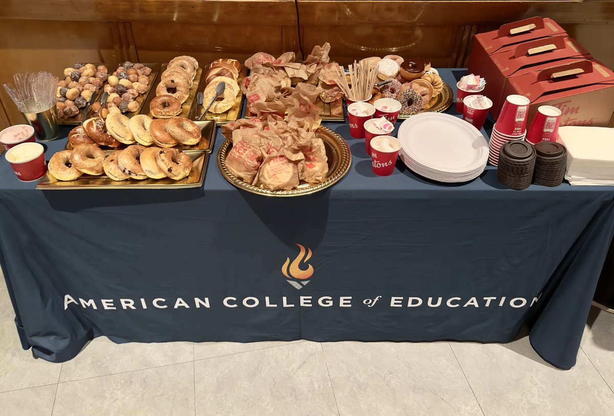 TJDavisACE's tweet photo. What a pleasure it was speaking &amp; providing breakfast for the @OhioPrincipals Zone 3 Meeting today! Thank you PJ Burgett (Superintendent: Ansonia LSD) &amp; @Mrs_HPowell (Associate Executive Director: OASSA) for the invite! @ACEedu loves giving back to our educators! #ACE #OASSA https://t.co/bnJsngLsc5