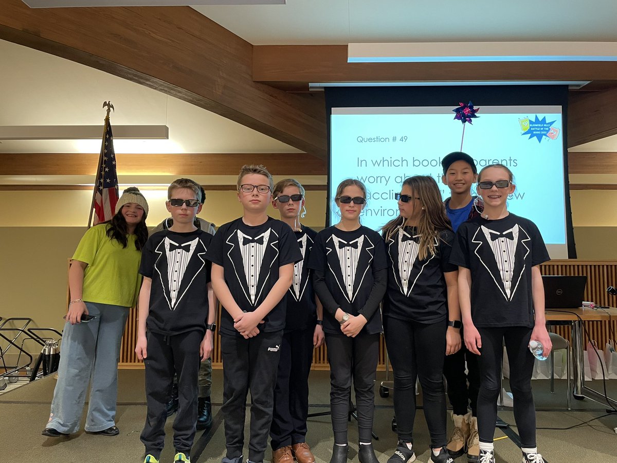 Battle of the books EHMS edition <a href="/EastHills4_8/">East Hills</a> <a href="/Kieselpeeps/">Kiesel Peeps</a>