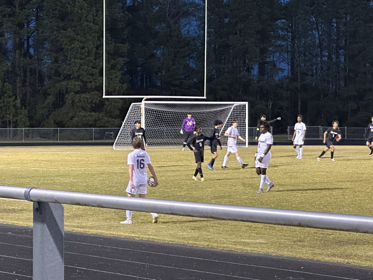 krissyhaynie's tweet photo. Soccer at Crestwood ⚽️ #wheresJA https://t.co/2iTm3V5QIi