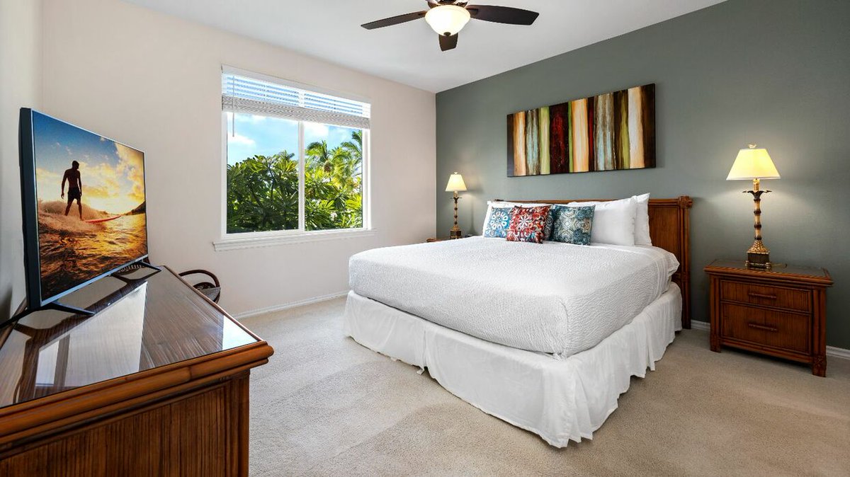 🌴 Ideal Location in #Waikoloa Beach Resort: Fairway Villas I21

2 BEDS | 2 BATHS | 4 GUESTS

Book direct and save: ow.ly/WbBo50NlXuc