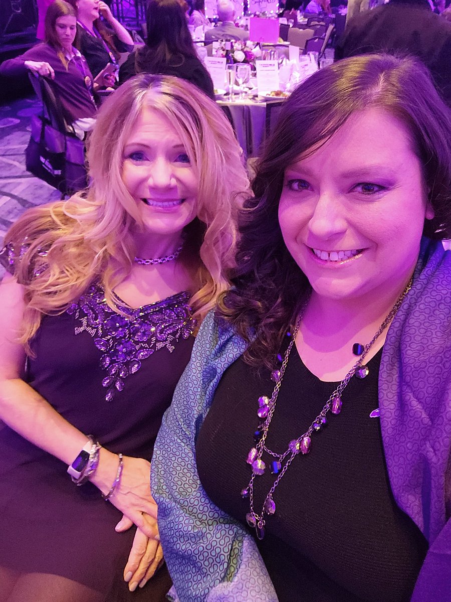 Raie_Lynn's tweet photo. CMS Fix This Mess; give my mother, and those with early onset, the choice to choose if they want to take a drug APPROVED by the FDA! #AccessNow #ENDALZ #moretime https://t.co/hV7tnsRWcb