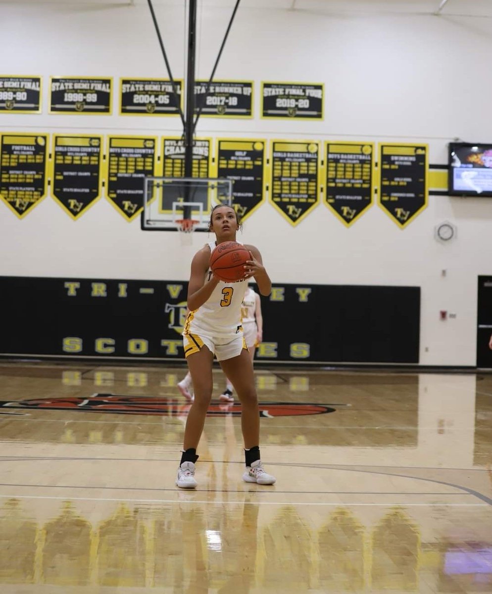 Congrats <a href="/lexi_howe3/">lexi howe</a> on your 1st team All-Ohio Division 1 honors!