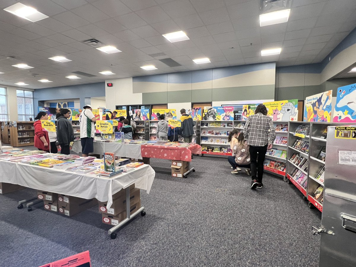 𝘔𝘳𝘴.𝘛𝘰𝘳𝘳𝘦𝘴 tweet media