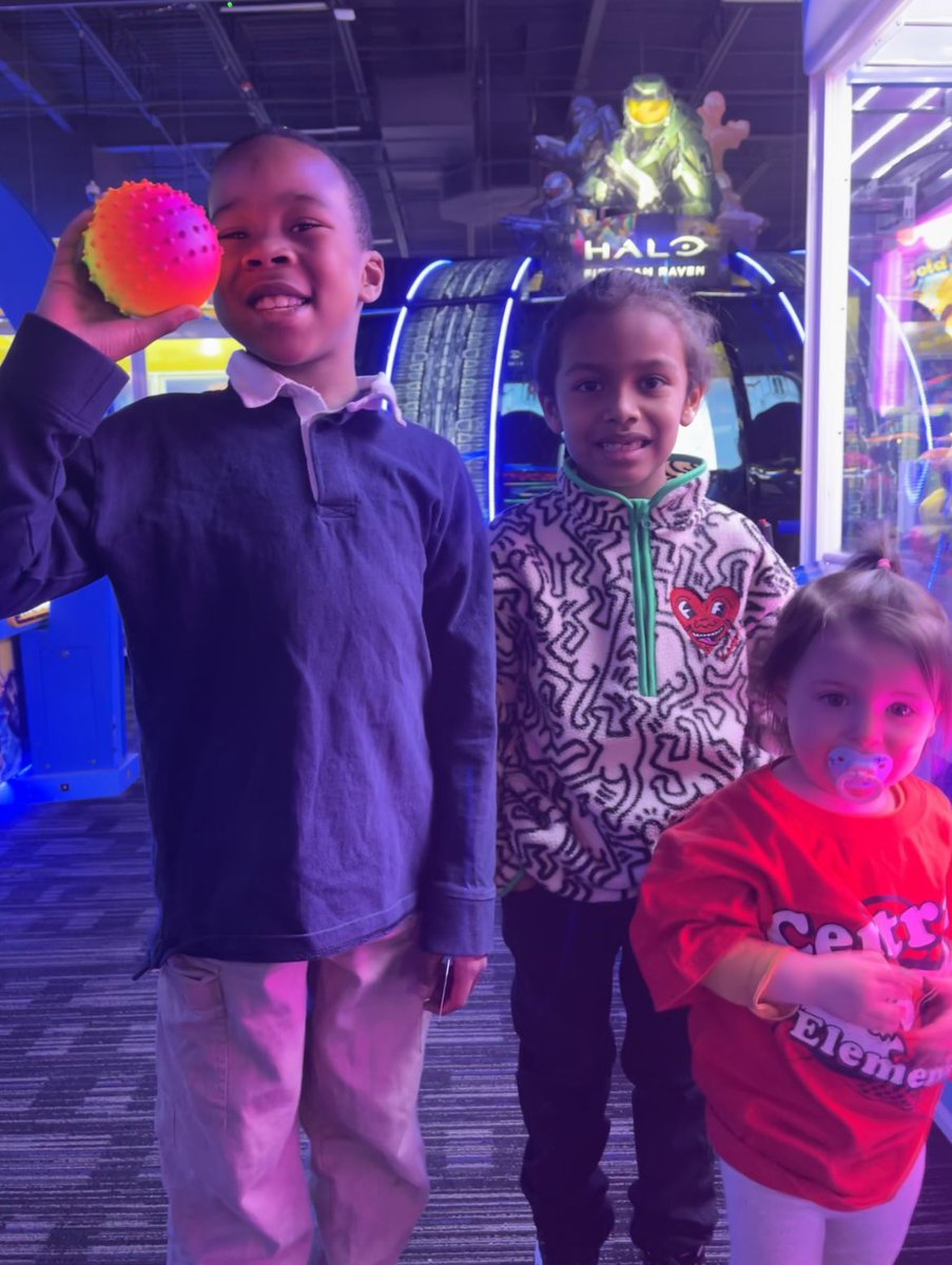 Had so much fun tonight at Dave and busters with all our central families! #centralfamily #centralproud @asdcentral