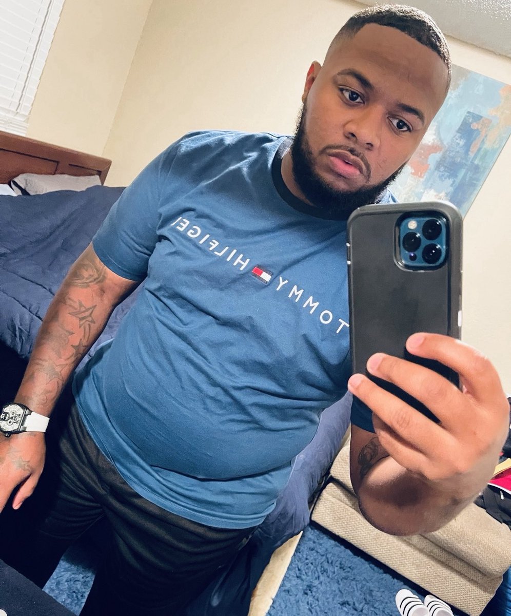varius2real's tweet photo. When you no longer living in your past don’t worry about who brings it up, You don’t live there nomore. #Imnotthesameperson #Iwontgoback #KeepmehumbleGod https://t.co/DjtpmKYj2w
