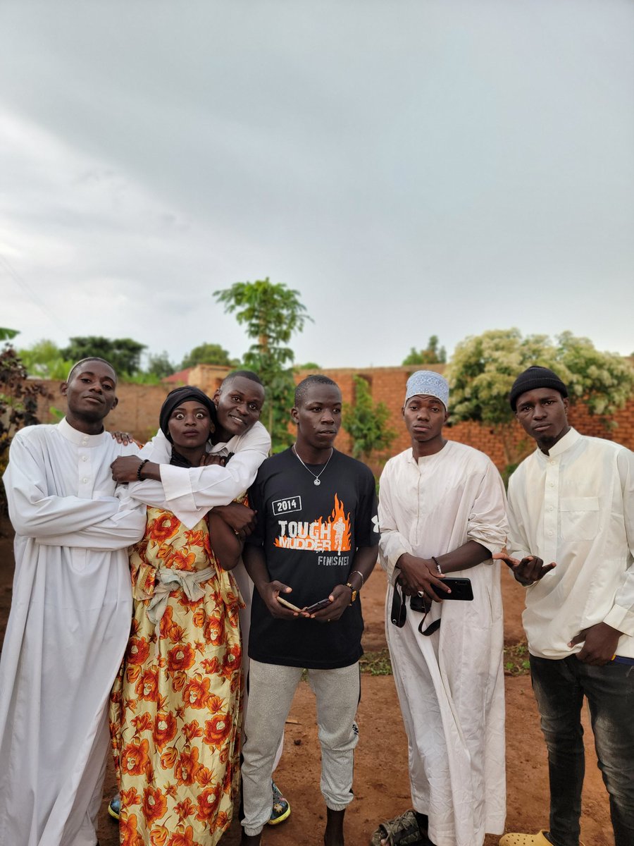AxcessGruna's tweet photo. Leading comedy group in mbale 😊😊🙌🙌🔥🔥 gruna clan comedy https://t.co/WiOGBYcF1y