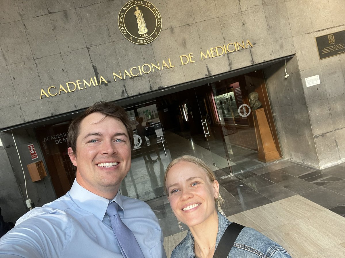 fallentine_MD's tweet photo. Had an amazing time at @incmnszmx Salvador Zubiran with the vascular surgery dept in Mexico City, thank you Dr. Hinojosa and staff for hosting me! I had an amazing visiting rotation https://t.co/nFPo2SenwZ