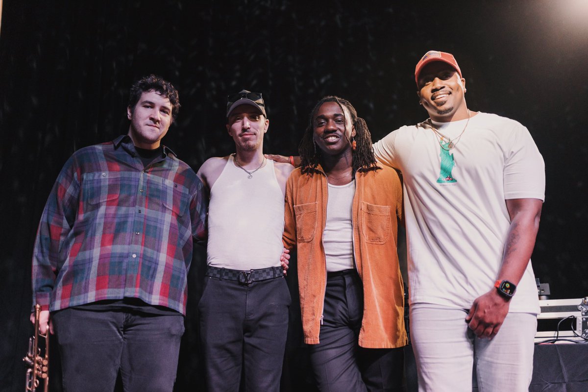 marcusmajors_'s tweet photo. From back-to-back shows to magazine interviews, my first @sxsw experience in Austin, Texas was a whirlwind of excitement! @RicWilson you are an absolute Rockstar and you really stepped up to the plate as an Official Artist of #SXSW. 

#RicWilson #AustinTX #MajorsMGMT #FreeDisco https://t.co/4TptgIlkCm