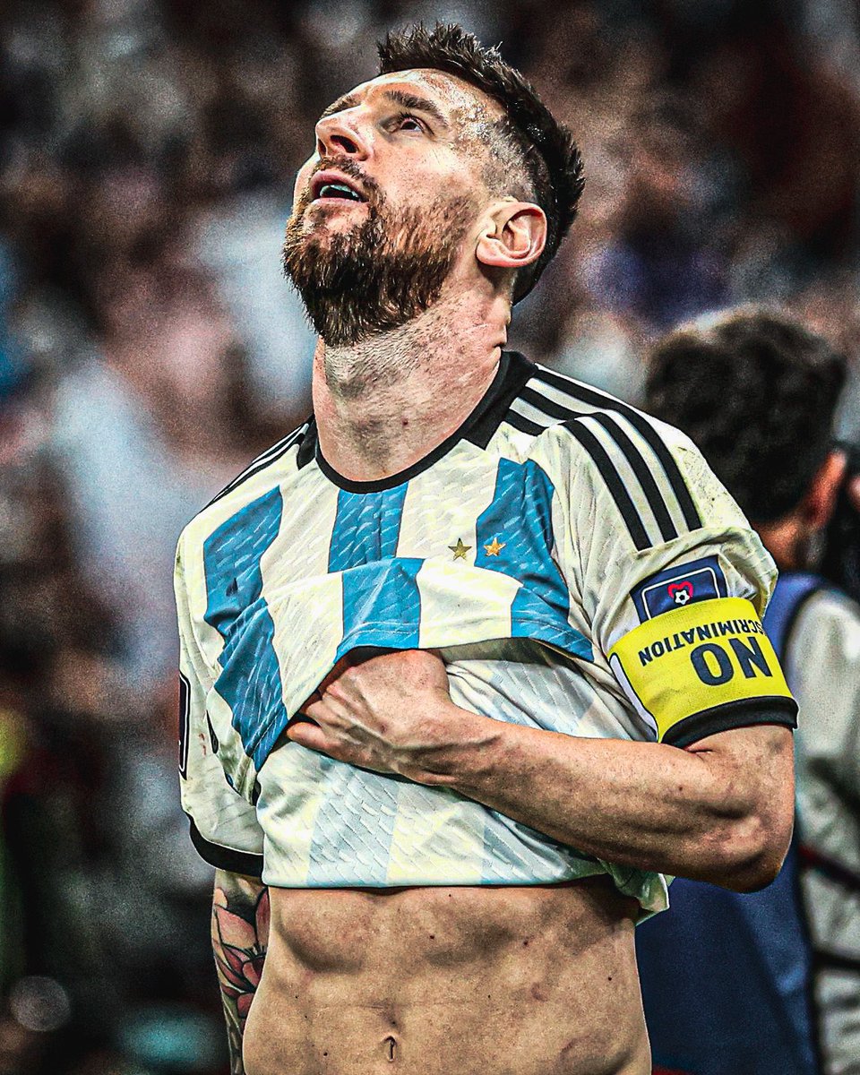 🤯🇦🇷 Las marcas que puede alcanzar Lionel Messi contra Panamá:

➜ Si mete 1 gol, llegará a 800 GOLES.

➜ Si mete 2 goles, llegará a 100 GOLES con la Selección Argentina.

➜ Si mete 3 goles, llegará a 55 HAT-TRICKS en su carrera.

➜ Si mete 4 goles, marcará su PRIMER PÓKER con