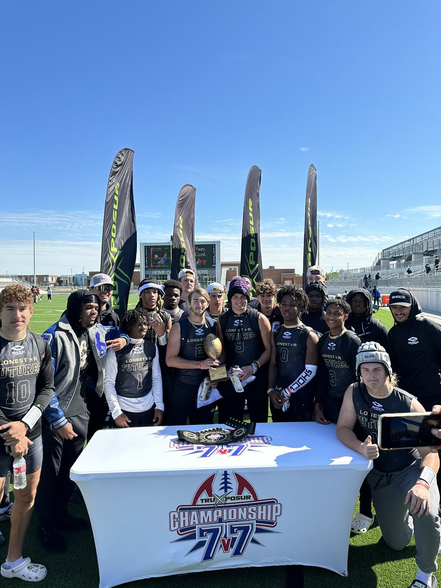 THELIST7v7's tweet photo. National CIRCUIT rolls into H-Town and the Big Boyz Show Up and Show Out.  CONGRATS to all Championship 7v7 Southwest Regional CHAMPS.. @Texas7v7 @Championship7v7 @TruXposur @Lonestar7v7 @DAB_CoachB @HighProfile_HPA @CETHAMONEYSQUAD https://t.co/QNHKxIEKCj
