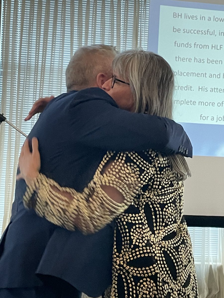 What a wonderful retirement tribute to the amazing ⁦<a href="/LesleyMansfield/">Lesley Mansfield</a>⁩. Great to hear ⁦<a href="/timcaddigan/">Tim Caddigan</a>⁩ ⁦<a href="/cogeco/">Cogeco</a>⁩ and others talk about the difference she has made to the community in her role as Chair of ⁦<a href="/HaltonLearnFDN/">Halton Learning Foundation</a>⁩.
