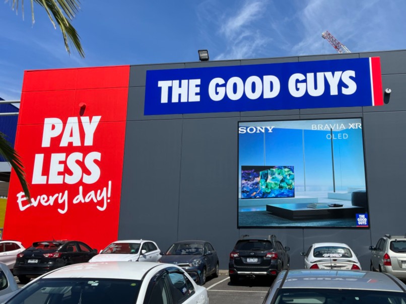 External Signage refresh at The Good Guys Maribyrnong including  Painting and the supply & installation of new signage. #signage #refresh #externalsignage #thegoodguys #maribyrnong #painting #installation #retailbranding