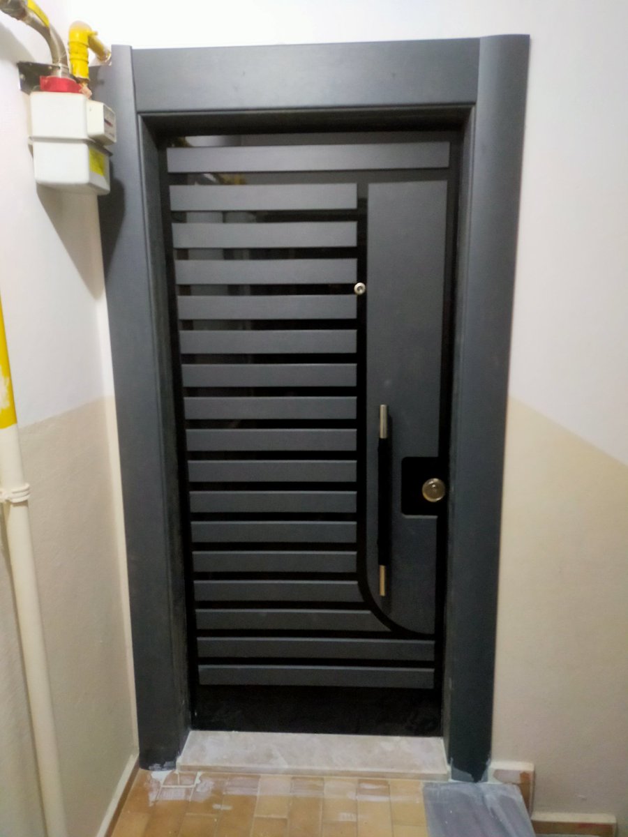 CelikkapiVe's tweet image. Biz yaptık oldu  demiyoruz 
Biz yaparsak olur diyoruz
#Trakyaüretim 
#çorluçelikkapı 
#corlucelikkapi