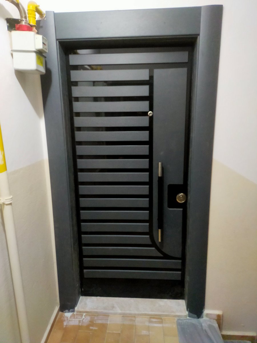 CelikkapiVe's tweet image. Biz yaptık oldu  demiyoruz 
Biz yaparsak olur diyoruz
#Trakyaüretim 
#çorluçelikkapı 
#corlucelikkapi