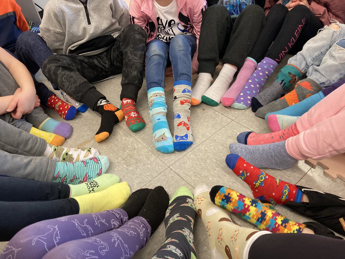 MsYoungSHA's tweet image. Rocking our socks for World Down Syndrome Day!  @SHA_NL @NL_DS_Society