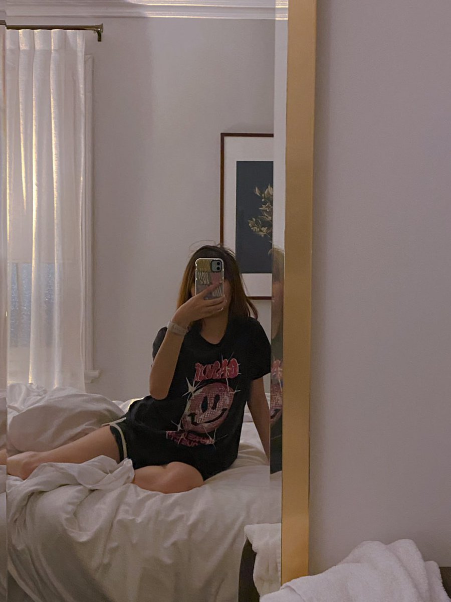 jnsxkce's tweet photo. Good morning, bright morning with the last day in Thailand... I have to go back to New York tomorrow.🌻🌞 #Last #day  #in #Thailand https://t.co/oA5YnBN8Ly