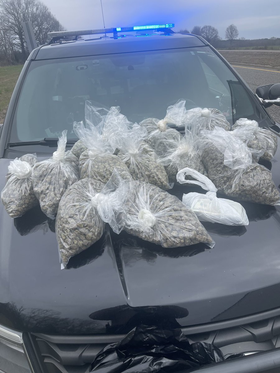 THPJackson's tweet photo. A traffic stop for speeding in Henderson County today evolved into a felony arrest as well as a seizure of contraband. Substances that impair have no place on our roadways ! #beyondtheticket #THP https://t.co/u4Z6mhiz8Q