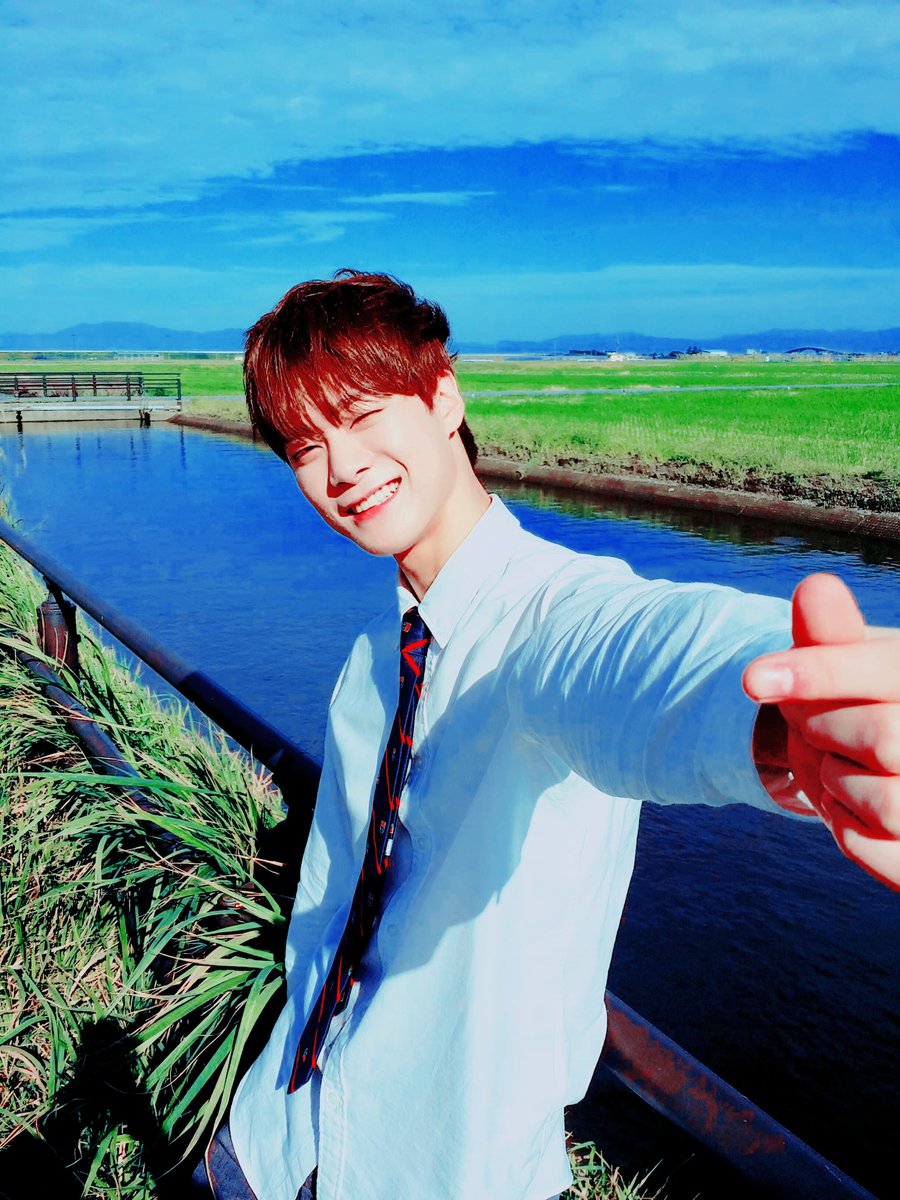 ASTROBERRY_TW's tweet photo. ⭐⠀   .⠀   ASTRO⠀  ✦⠀  𝗕𝗘𝗥𝗥𝗬⠀   ›⠀   𝕡͟𝕝͟𝕒͟𝕪͟⠀   と.⠀   𝕝͟𝕚͟𝕤͟𝕥⠀  [⠀  #YŪHIKO

Si queréis escuchar nueva música y no sabéis donde encontrar algo bueno, os recomiendo que le echéis un ojo a #ストリームρᥣᥱᥲsᥱ𝐎𝐒𝐓, ¡a mi me ha gustado mucho, es brutal! https://t.co/5DXCeDbeKz