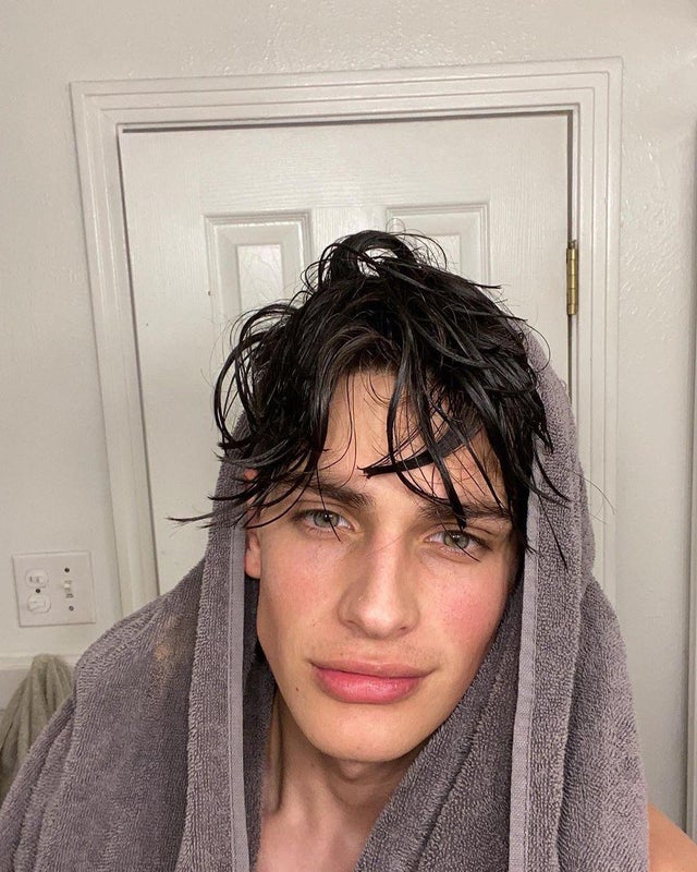 Meditando todo lo que nos queda por lograr, en un camino bien largo sin explorar.