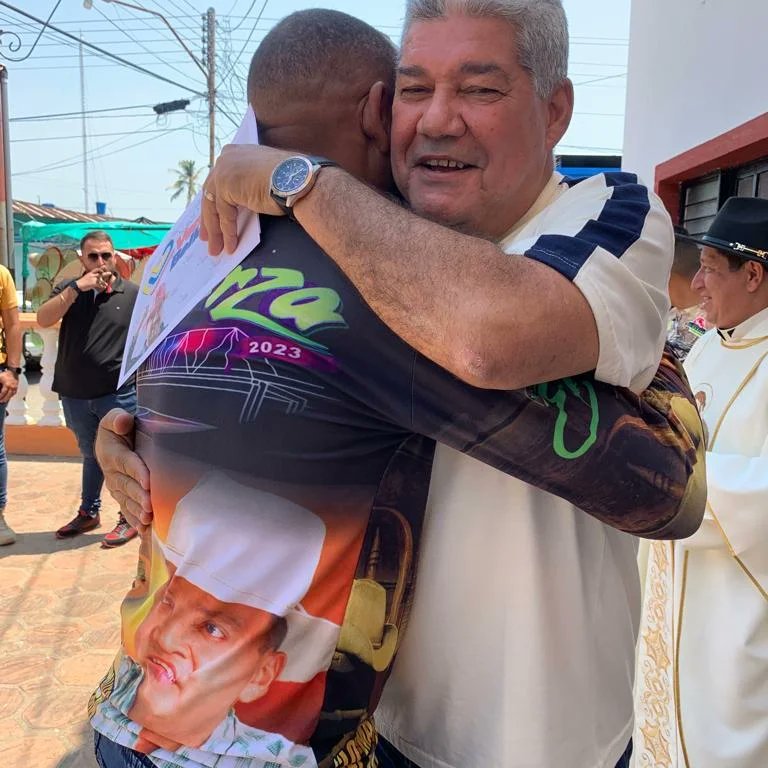 JosBricFUNTBCAC's tweet photo. 19 Marzo 2023. La Dirigencia Sindical PSUV Trabajadores, (as) Carabobo en reunión de trabajo en Apure con el Gobernador Eduardo Piñate a fin de fortalecer los Lineamientos Estratégicos del Gobierno Popular Clase Obrera Nacional. @NicolasMaduro @dcabellor @psuvtrabajadores https://t.co/NPhtBLMnN7