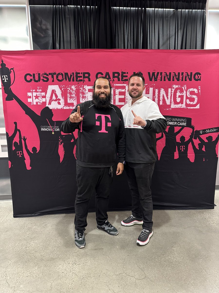 GUESS WHOS AN RSM!? These past 13 months as a RAM have been AMAZING! JV, Kassy, Jess, Erison, the list goes on and on-THANK YOU FOR ALL YOUVE DONE ! @FLUncarrier @DaveMayeux @davynavy9195 @EddiePryor7 @cjgreentx
