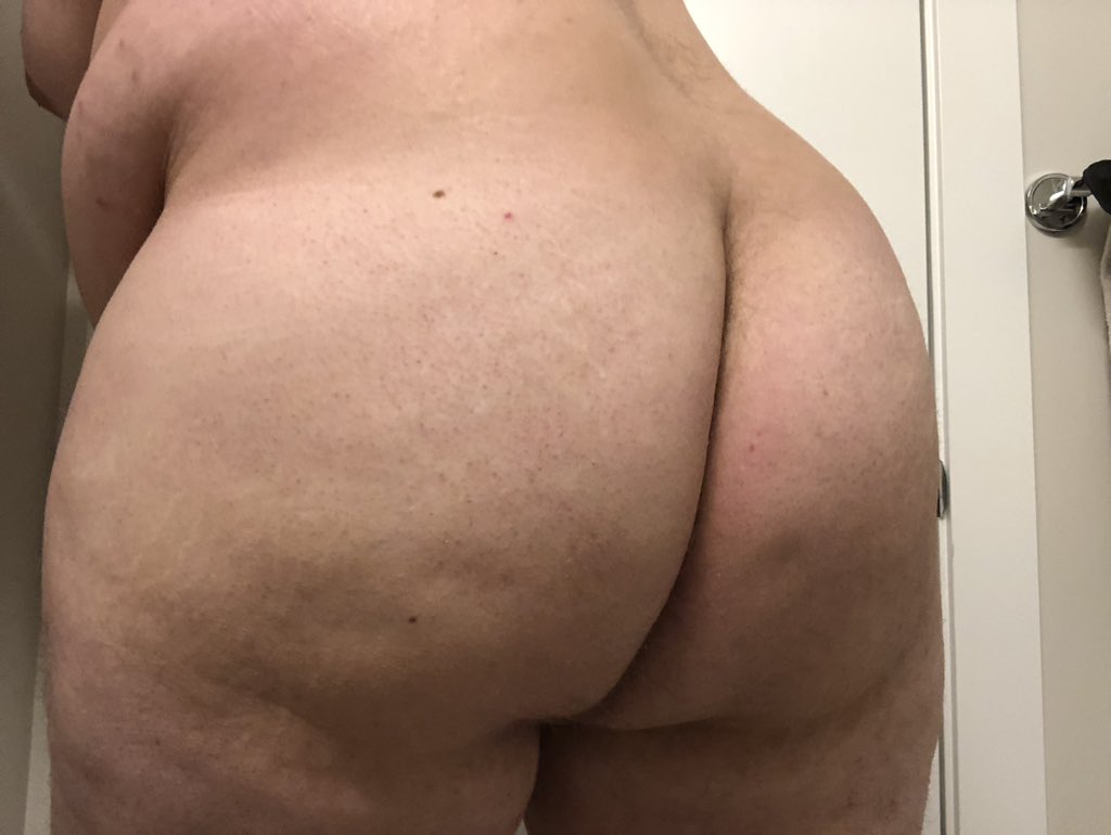 hungryhole1998's tweet photo. Hey!  Not new just got locked out of old account
Mack
They/them
24 
Always horny
Looking to Collab! https://t.co/PK1KO20ptb