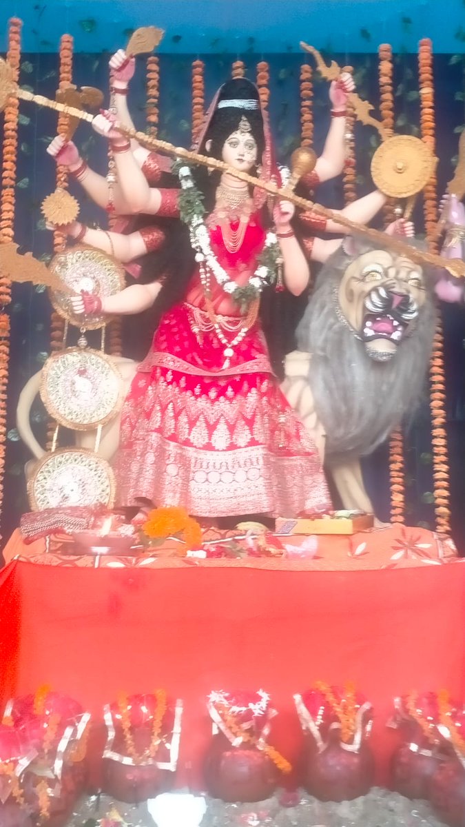 VarunPrakashGu4's tweet photo. *जगज्जननी माँ दुर्गा की आराधना व उपासना के महापर्व 'चैत्र नवरात्र' की सभी श्रद्धालुओं को हार्दिक बधाई व शुभकामनाएं*!

*माँ अंबे की कृपा संपूर्ण सृष्टि पर बनी रहे। शक्ति स्वरूपा माता जगदंबा की अनुकंपा से सभी का जीवन सुख, शांति एवं आरोग्यता से परिपूर्ण हो*।🛕🙏🙏 https://t.co/Bd5XvnbeZc