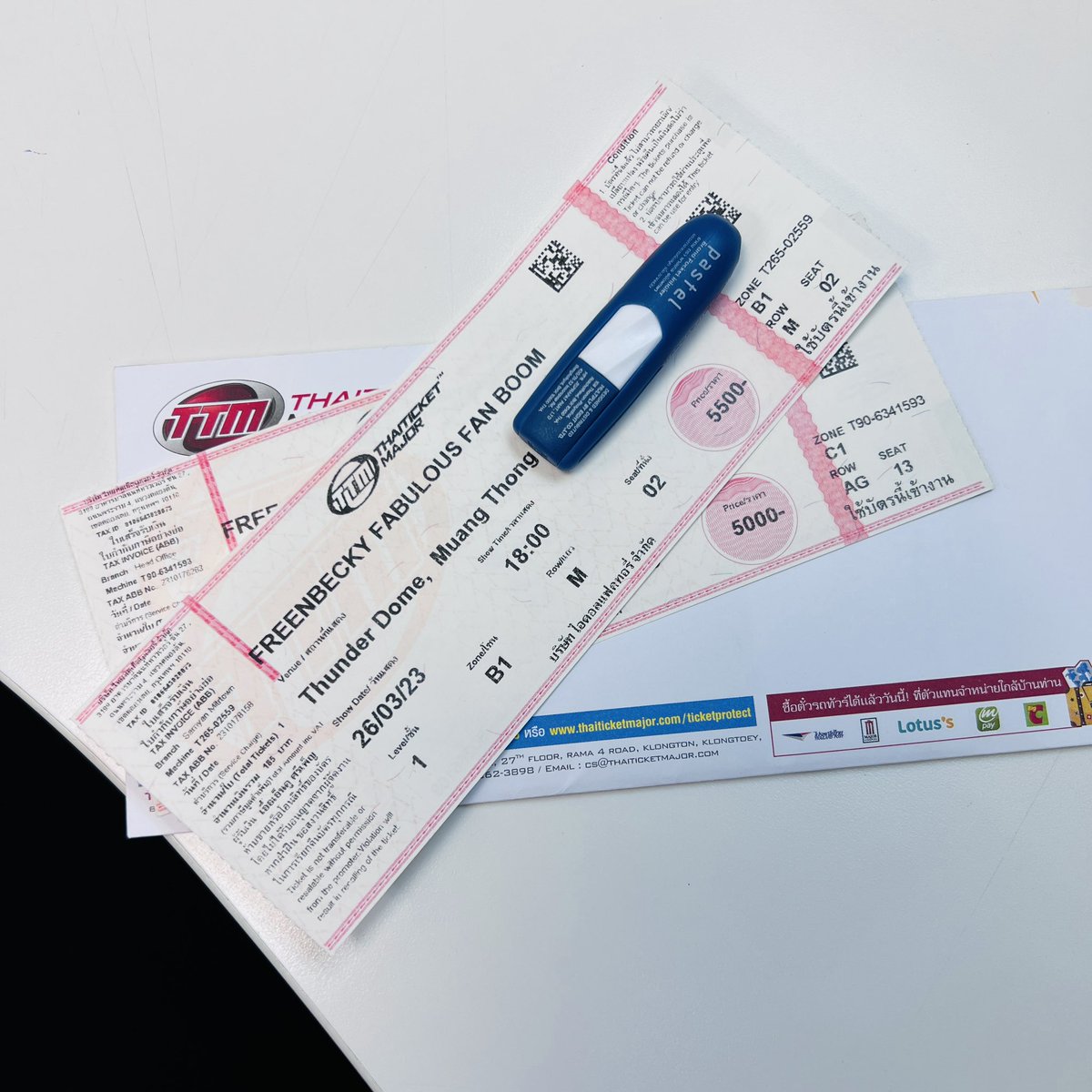 Zen49977159's tweet photo. ปล่อยบัตรราคา 5500 1 ใบ มีค่ากด นัดรับได้ #กดบัตรฟรีนเบคFanBoom https://t.co/WOytcEZdiN