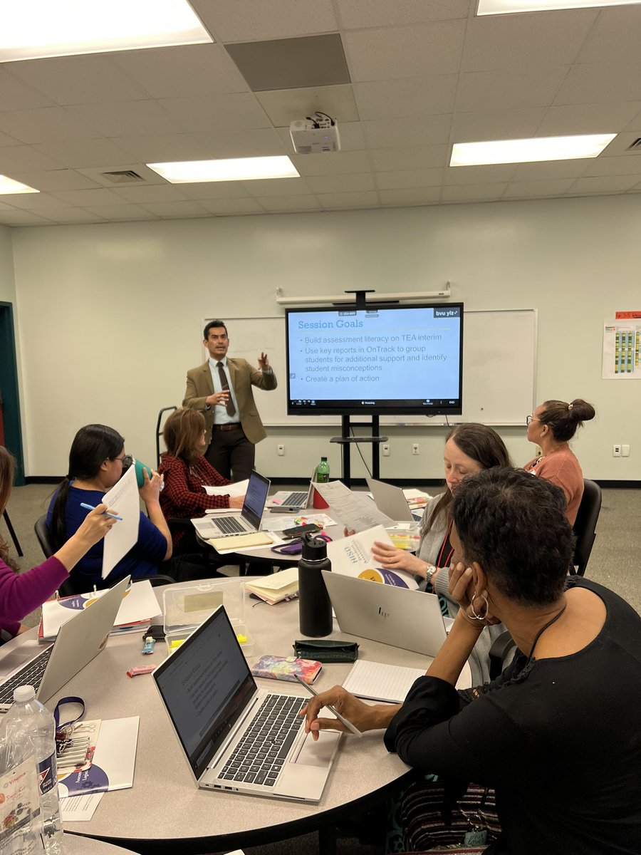 Michelle Cuevas tweet media