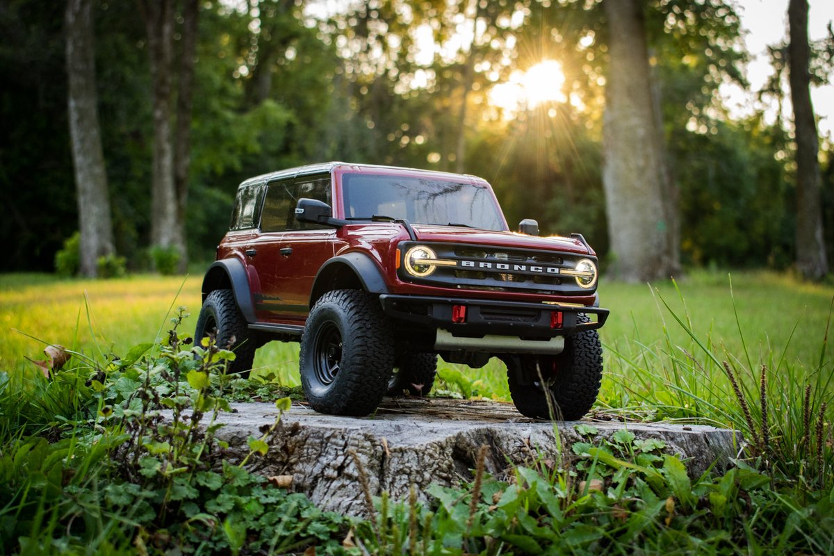 RCNEWB's tweet photo. Perfect ride and the perfect setting.
.
.
.
.
.
.
#rccars #rccrawler #traxxas #trx4 #trx4bronco #ford #fordbronco #2021fordbronco #prolineracing #injorarc #club5racing #htechcustomproducts #tinytrucks #toyphotography #scalerc #rcoffroad #frontyardrc #rcfun #hobbies https://t.co/FqmqyQ7j3K