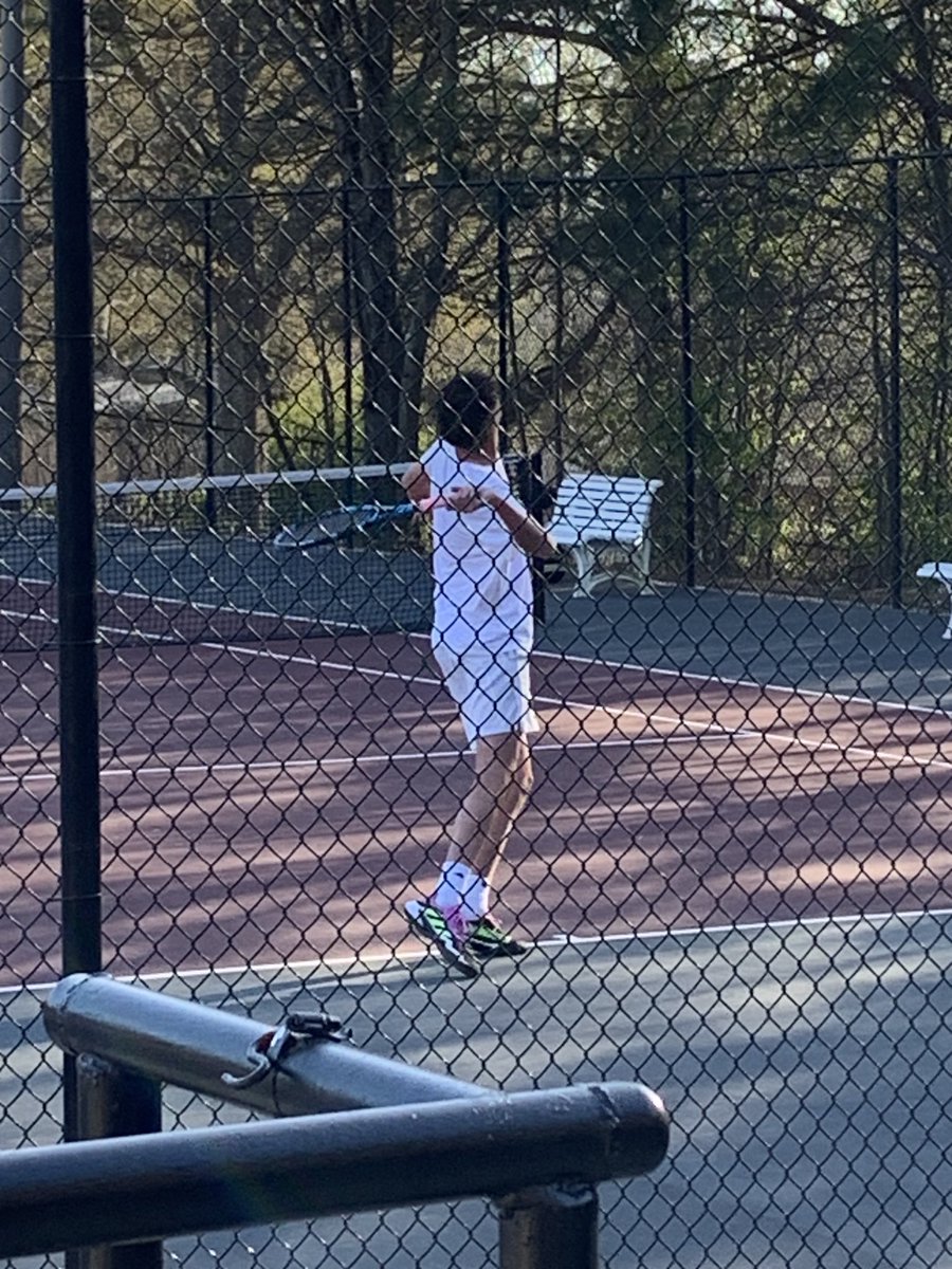 DrThomasPCSD's tweet image. Big region wins tonight at Central High! Girls and boys both blank Northwest Whitfield 5-0 and remain undefeated in Region 7AAAA. Huge region road match on Thursday at Sonoraville with the #1 seed on the line for the region tourney. Let’s go, Lion netters! #24Strong #LionPride